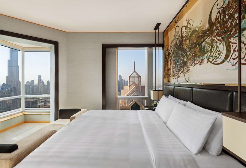 Люкс Клуб, Shangri La Dubai