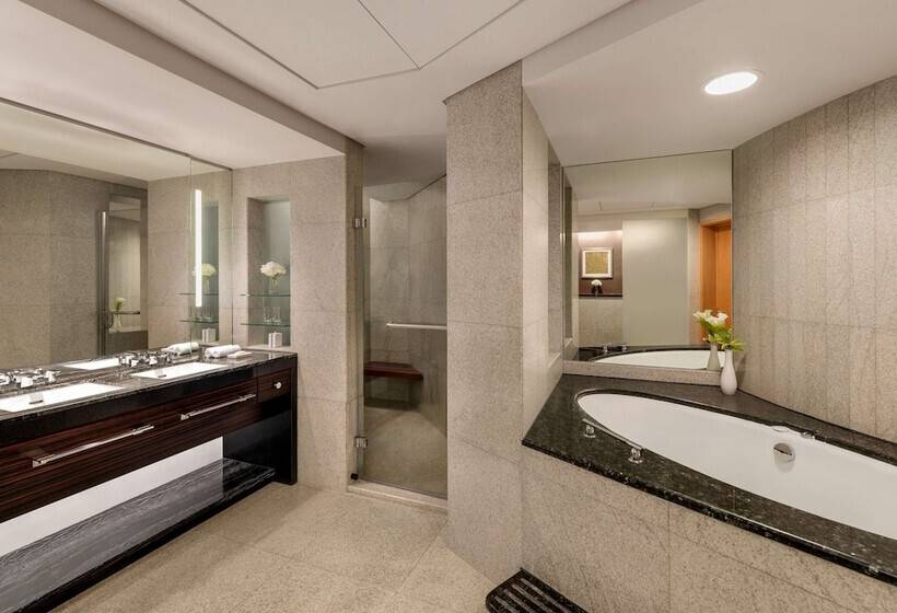 Номер Executive, Shangri La Dubai