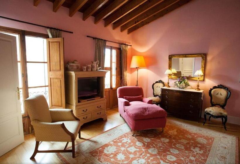 غرفة قياسية, The Salvia   Adults Only