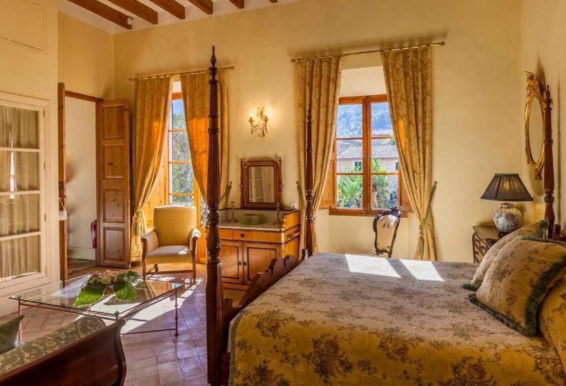 جناح جونيور مطل على الجبل, The Salvia   Adults Only