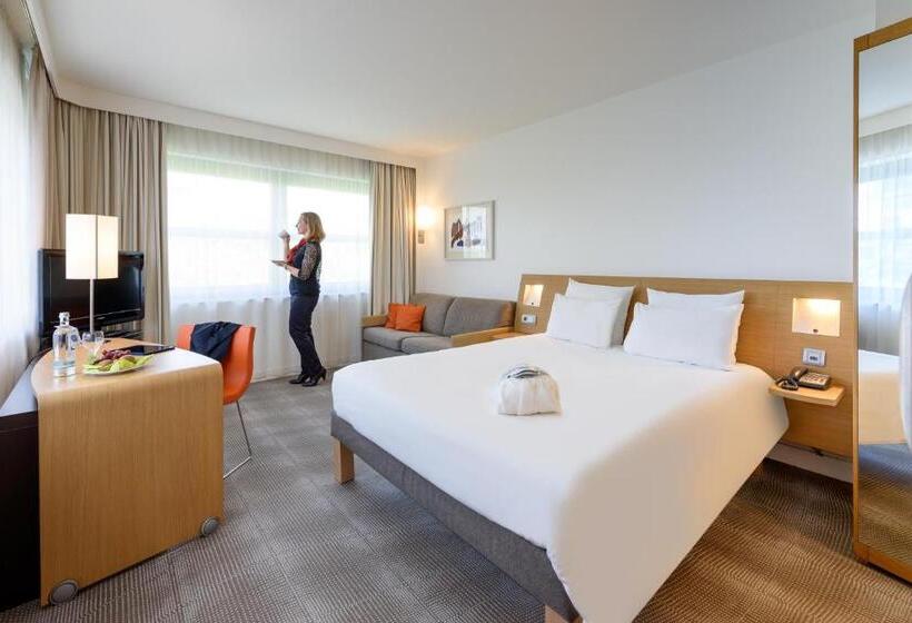 Номер Executive, Novotel Aachen City