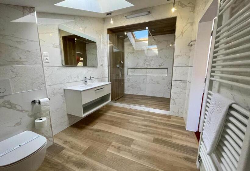 آپارتمان 1 خوابه, Penzión Rosel