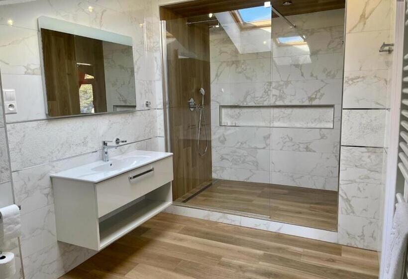 آپارتمان 1 خوابه, Penzión Rosel