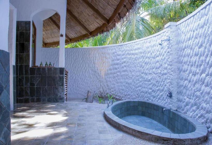 ویلای لوکس 1 خوابه, Coco Palm Dhuni Kolhu