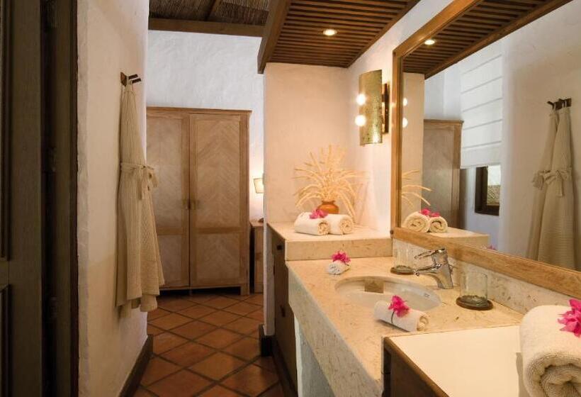 ویلای لوکس 1 خوابه, Coco Palm Dhuni Kolhu