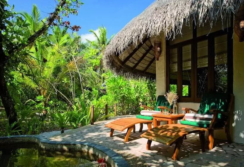 ویلای لوکس 1 خوابه, Coco Palm Dhuni Kolhu