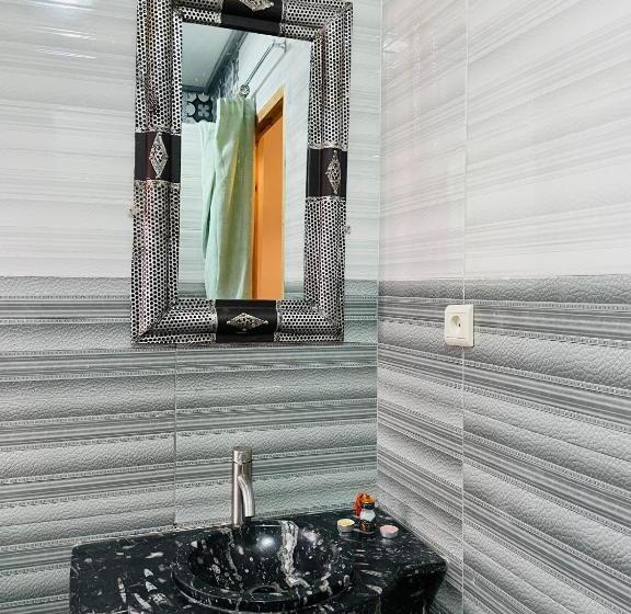Superior Triple Room, Hiking Nomads Guesthouse