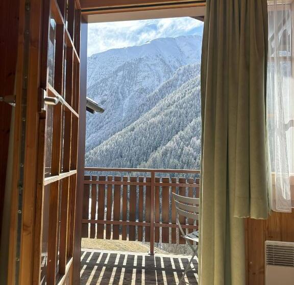 חדר משפחתי, Jägerheim