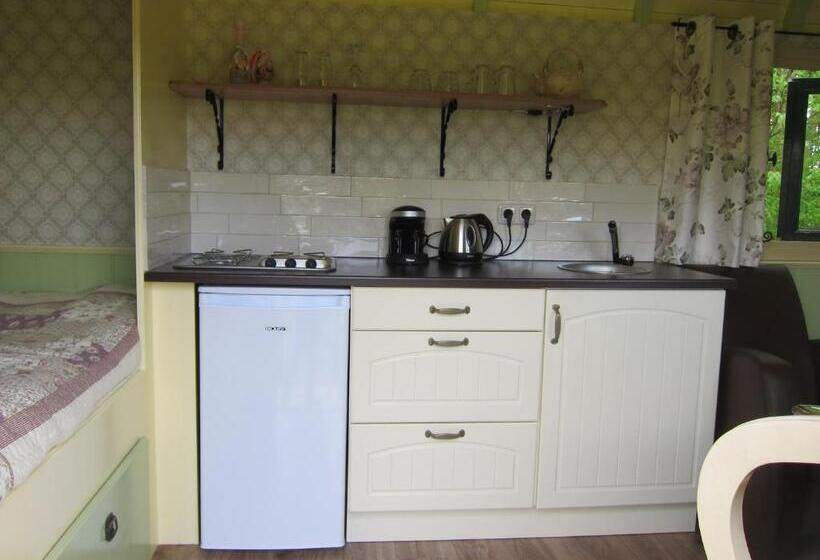 בית, חדר שינה 1, Pipowagen Minicamping De Linde