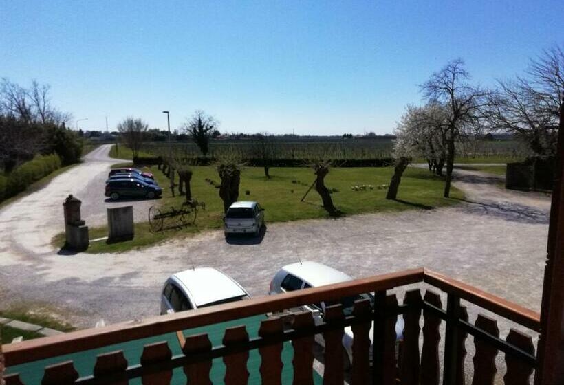 バルコニー付きデラックスルーム, Agriturismo Al Gelso