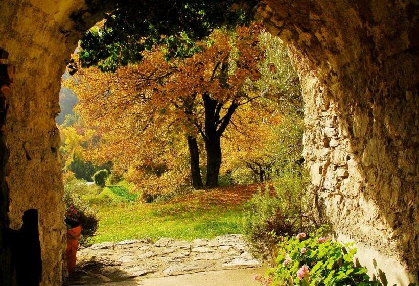 חדר בסיסי לשלושה, Agriturismo Giandriale