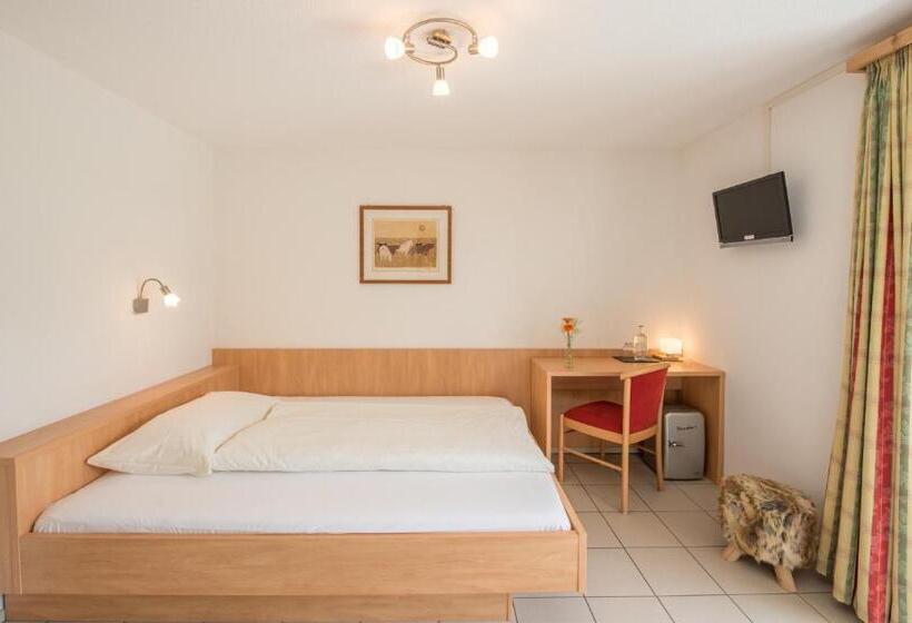 스탠다드 테라스 룸, Capetta