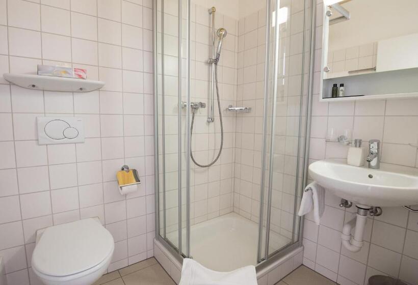 스탠다드 트리플 룸, Capetta