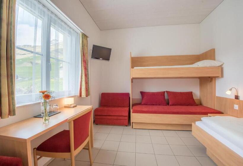 스탠다드 트리플 룸, Capetta