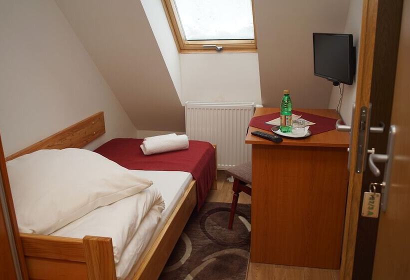 غرفة قياسية فردية, Chata Pieniny