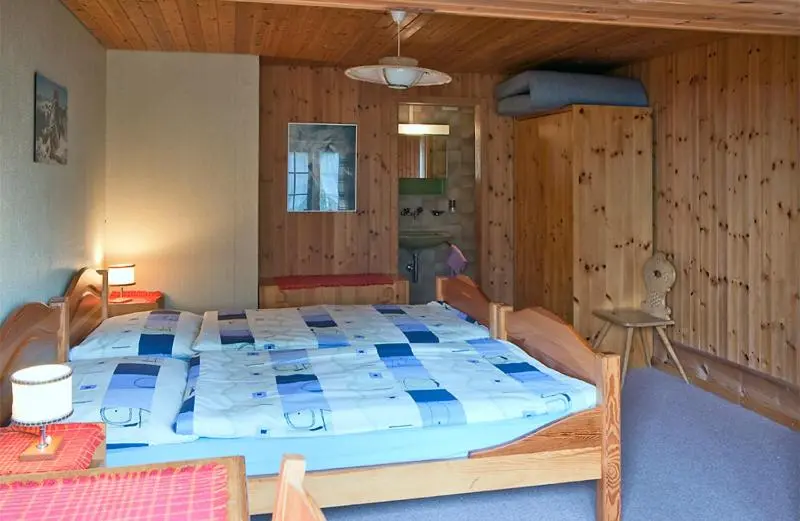 Standardzimmer, Chemihütte