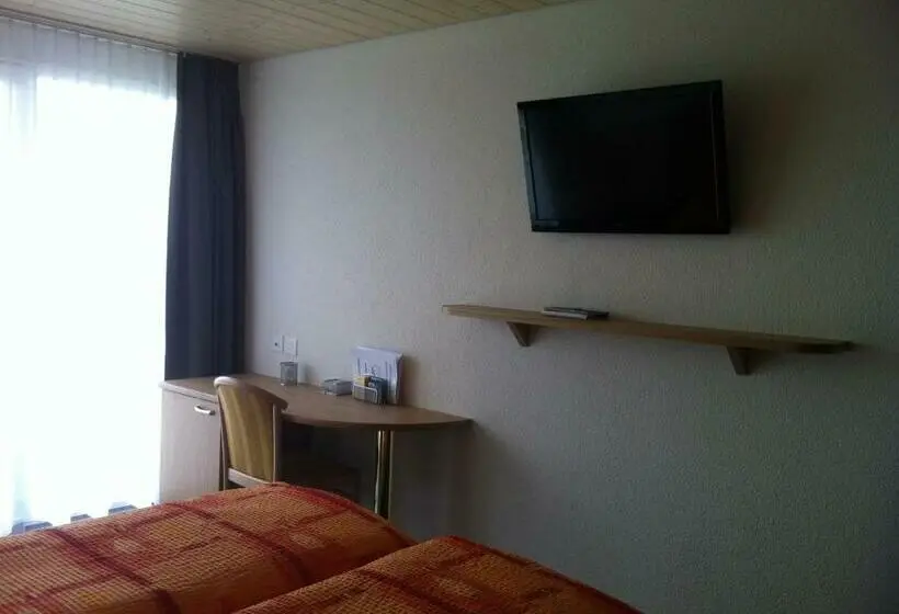 Standardzimmer, Chemihütte