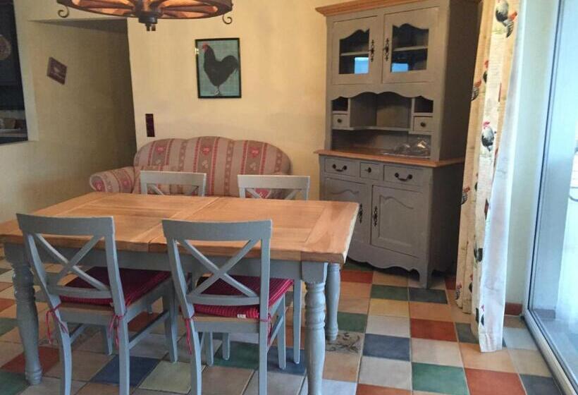 Apartament 2 Dormitoris, Ferienhaus 3 _ Ferien Im Gutspark