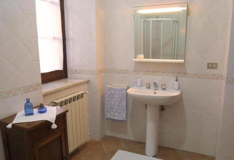 شقة غرفة واحدة مطلة على الحديقة, Forni Rosaia