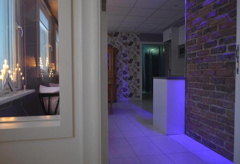 דירת שני חדרים, Lannavaara Lodge