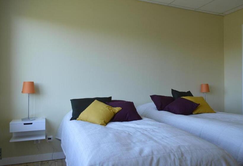 דירת שלושה חדרים, Lannavaara Lodge