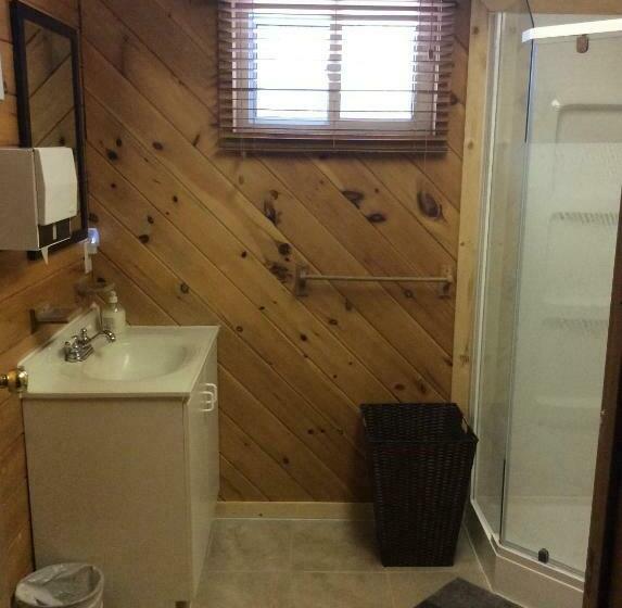 Номер Basic, Madawaska Lodge