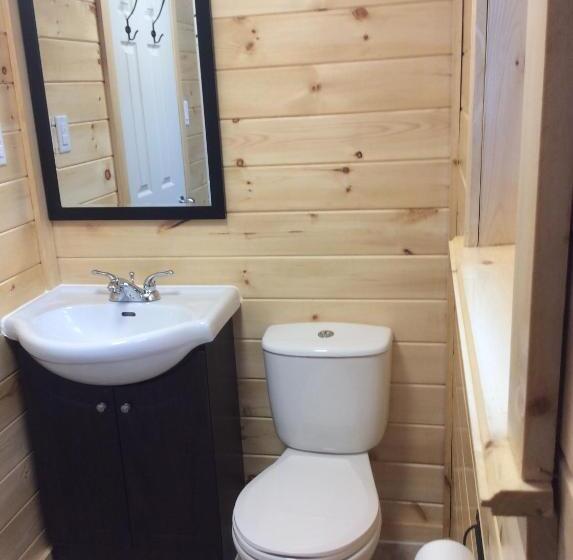 Номер Стандарт, Madawaska Lodge