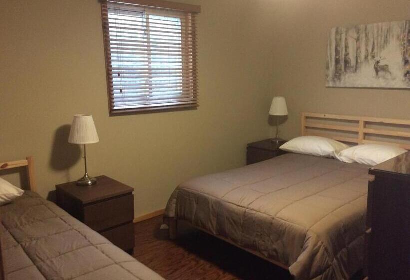 غرفة قياسية, Madawaska Lodge