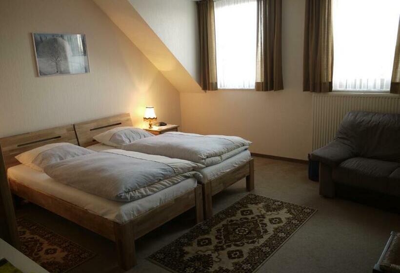 חדר סטנדרט, Schröder