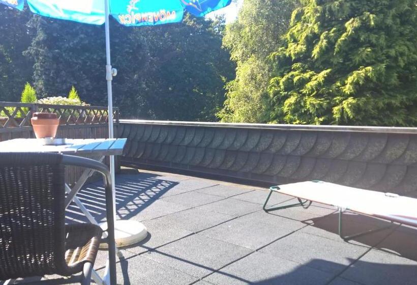 חדר דלוקס עם מרפסת, Schröder