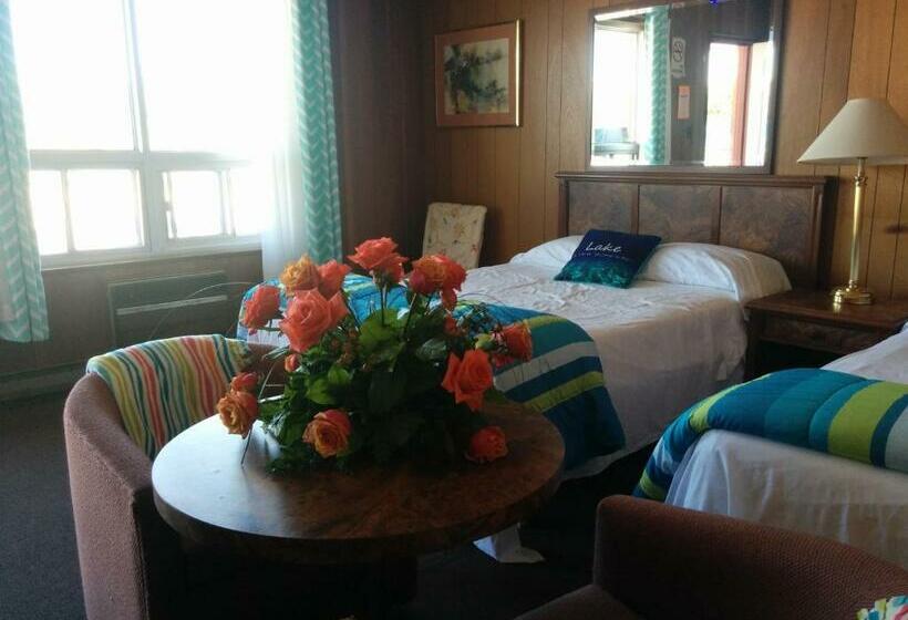 غرفة قياسية رباعية, All Tucked Inn