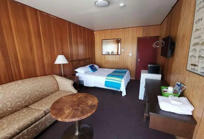 スタンダードルーム, All Tucked Inn