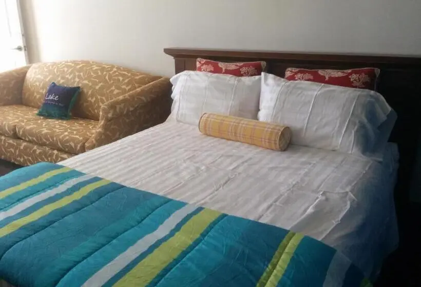 デラックススタジオ, All Tucked Inn