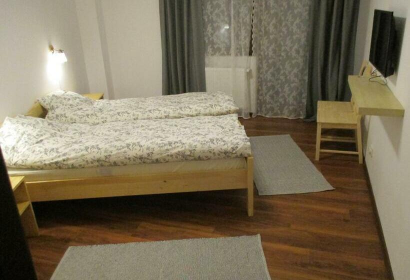 Номер Стандарт, Cabana Poiana Galdei