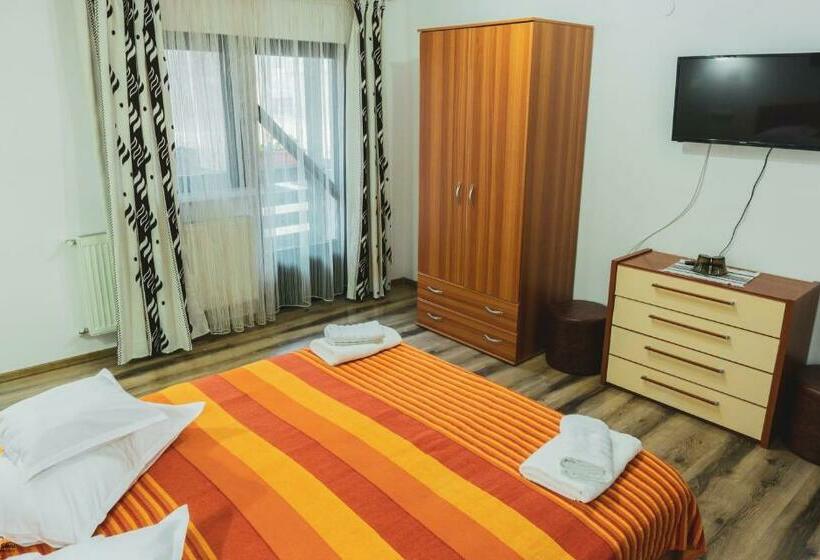 חדר סטנדרט לשלושה, Casa Cristina