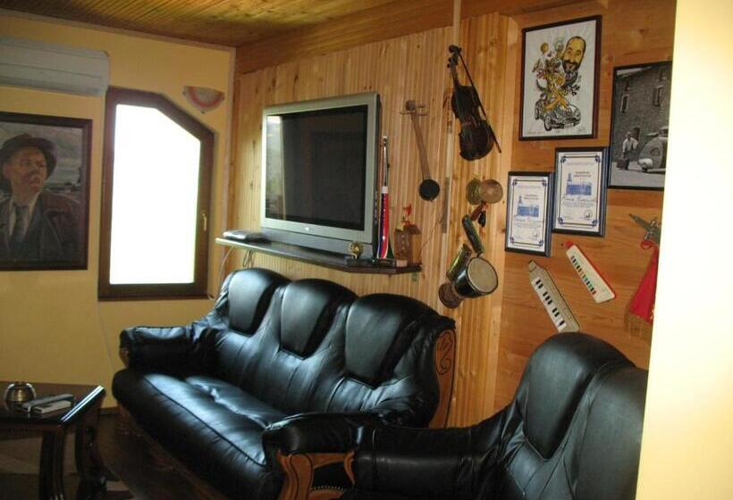 Студио Стандарт с Видом, Guest House Slivek