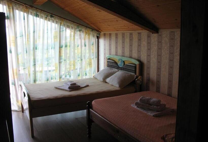 Номер Стандарт 2 Двуспальные Кровати, Guest House Slivek