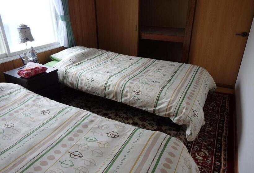 バス共有のスタンダードルーム, Koukaso