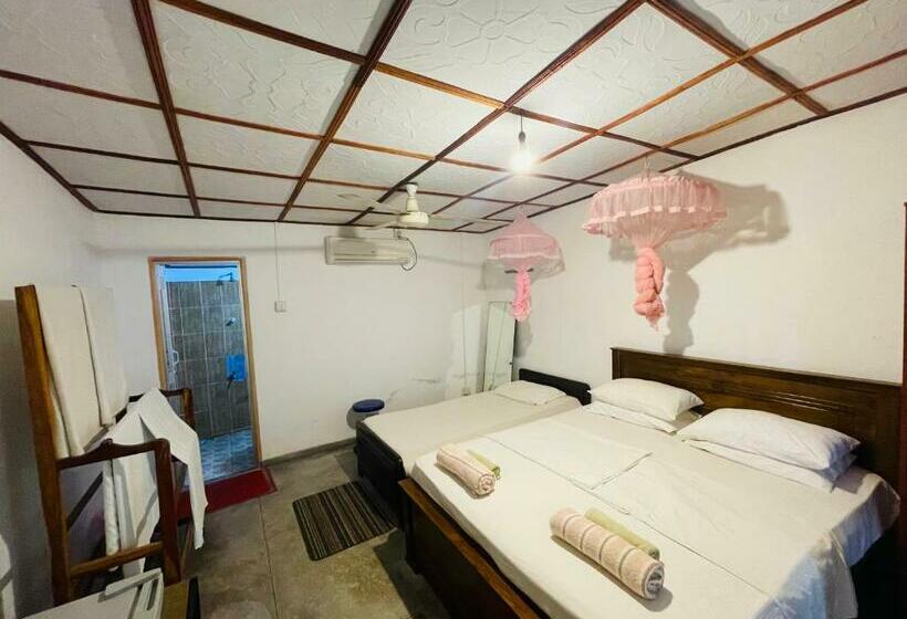 スタンダードルーム, Mangala Lodge