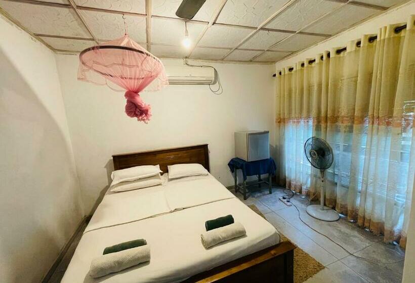 スタンダードルーム, Mangala Lodge