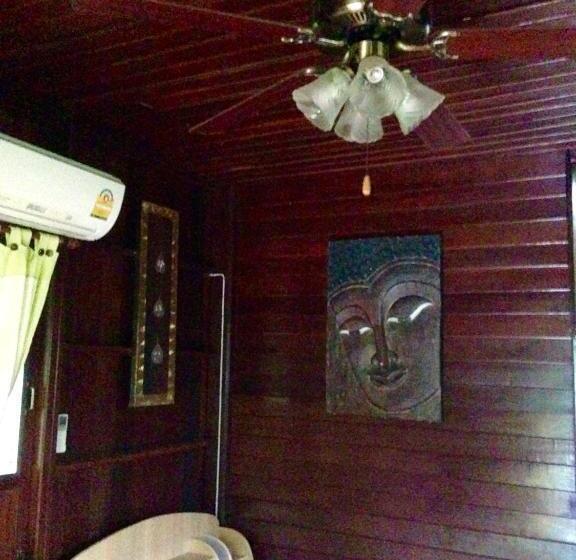 豪华房间, Panpim Resort