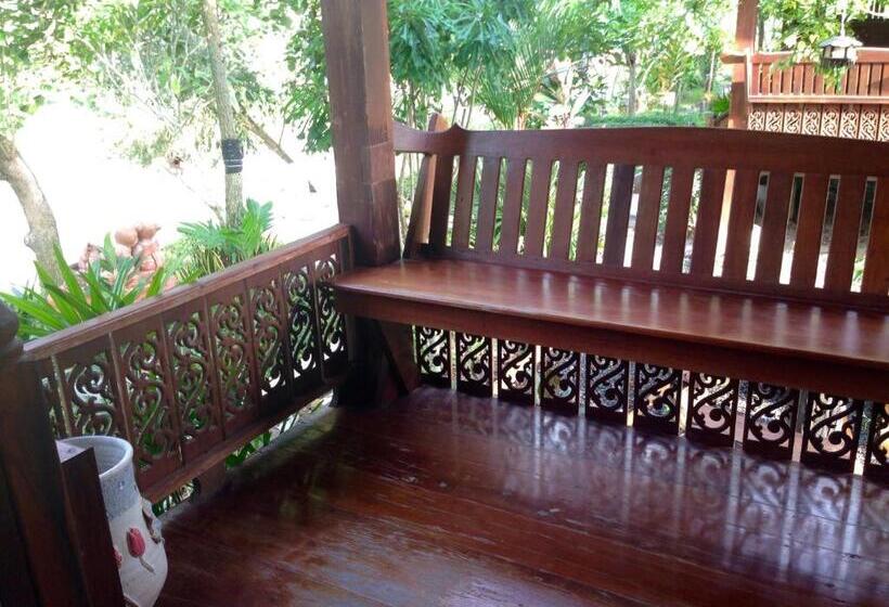 基本间, Panpim Resort