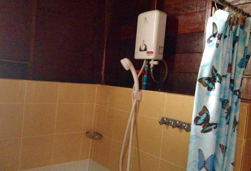 基本间, Panpim Resort