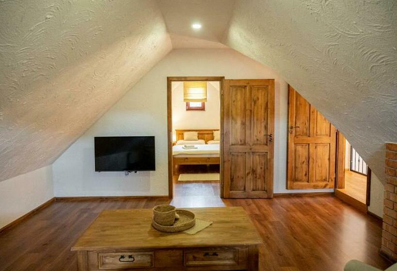 منزل غرفتين نوم, Rezort Sivý Kameň