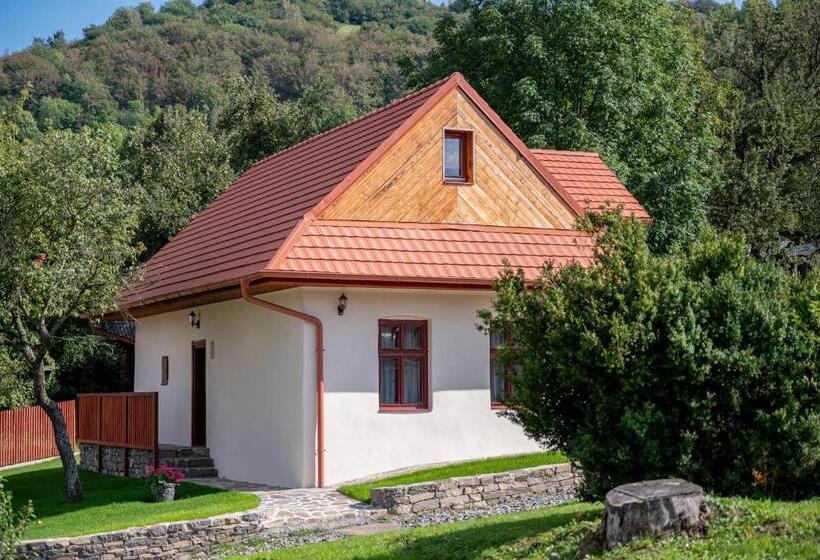 منزل غرفتين نوم, Rezort Sivý Kameň