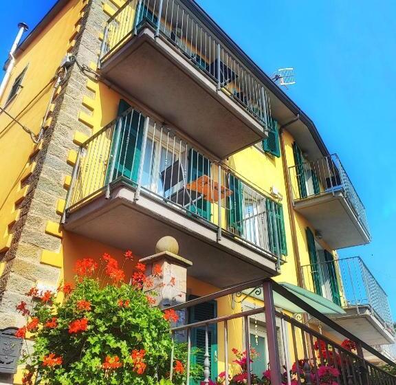 Номер Стандарт, Pietra Di Mare