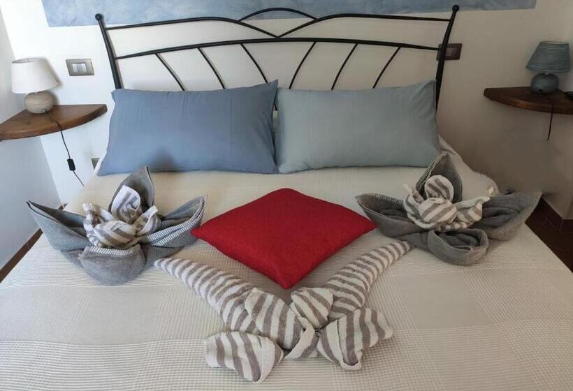 Номер Стандарт Вид на Сад, Pietra Di Mare