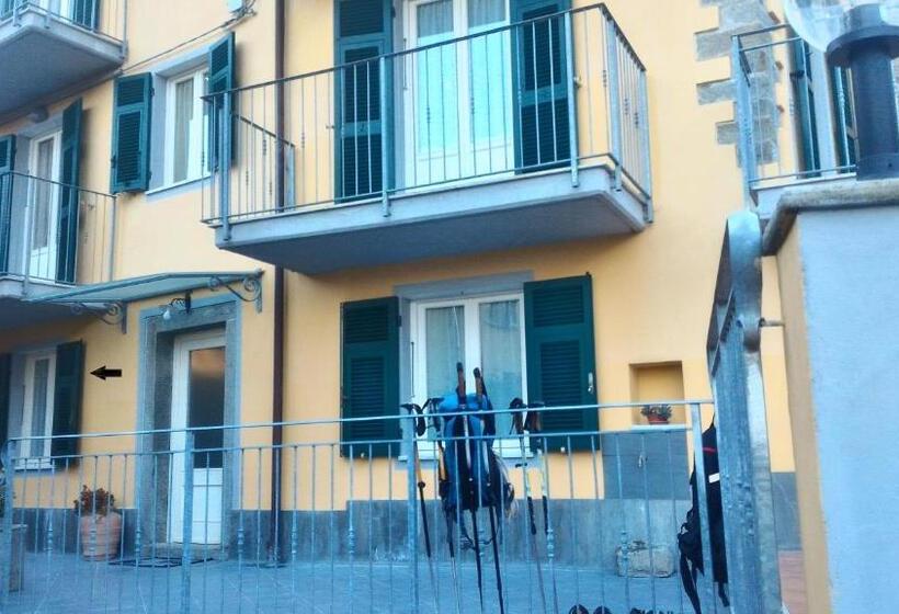 Номер Стандарт, Pietra Di Mare