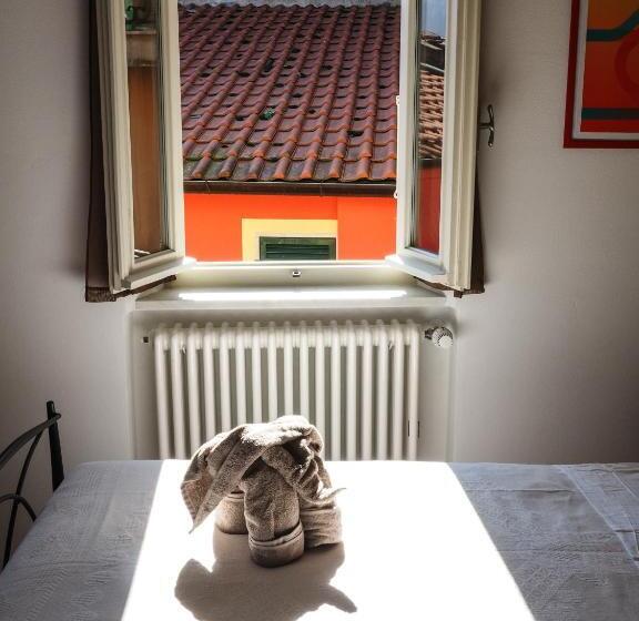 Четырехместный Номер Стандарт с Балконом, Pietra Di Mare