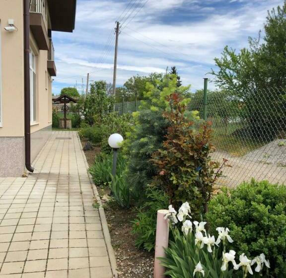 וילה דלוקס חדר שינה 1, Villa Jerman